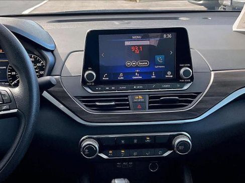 Certified 2023 Nissan Altima 2.5 SV image 7