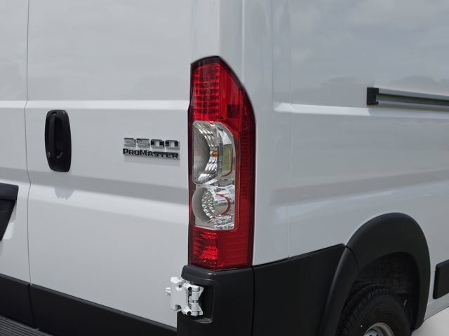 New 2026 RAM ProMaster 3500 w/ Convenience Group FWD image 36