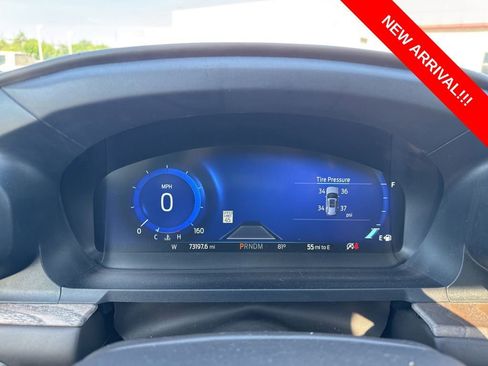 Used 2020 Ford Explorer Platinum w/ Premium Technology Package AWD/4WD image 10