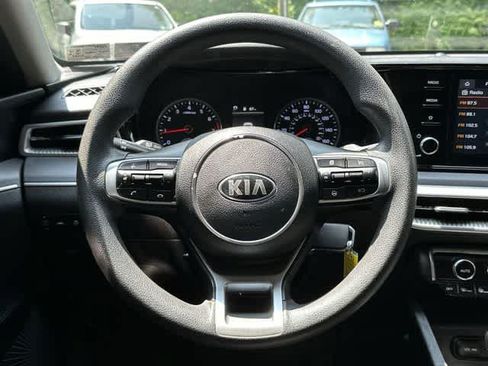 Used 2021 Kia K5 LX FWD image 7