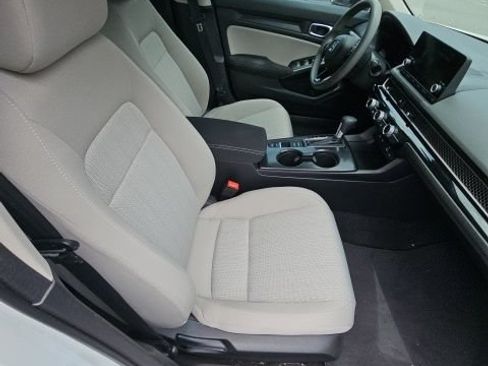 Used 2023 Honda Civic LX image 11