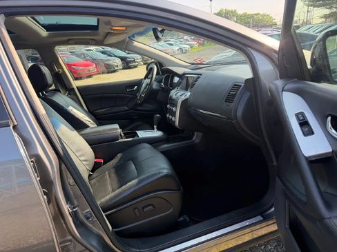 Used 2013 Nissan Murano SL w/ Navigation Pkg AWD/4WD image 12