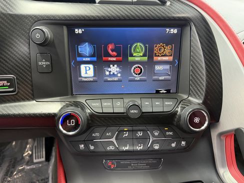 Used 2015 Chevrolet Corvette Z06 w/ 3LZ Preferred Equipment Group image 15