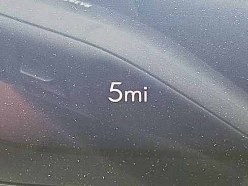 New 2025 Buick Envision Sport Touring image 12