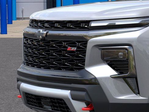 New 2026 Chevrolet Traverse Z71 w/ Driver Confidence Package image 13