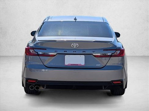 Used 2026 Toyota Camry SE w/ Convenience Package FWD image 7