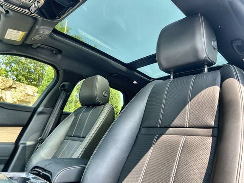 Certified 2023 Land Rover Range Rover Velar R-Dynamic S AWD/4WD image 19