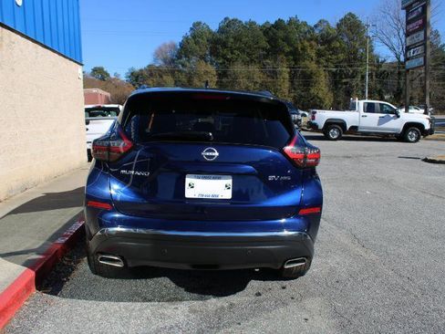Used 2023 Nissan Murano SV AWD/4WD image 5