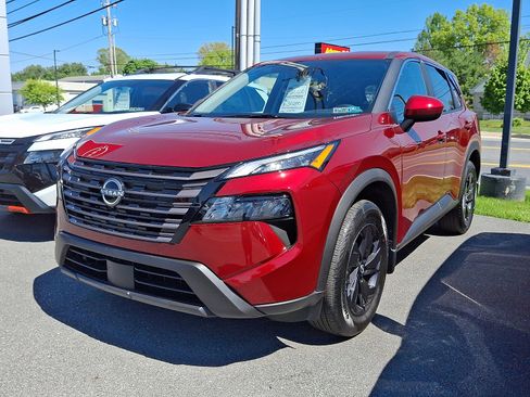 New 2026 Nissan Rogue SV w/ Cold Weather Package AWD/4WD image 3