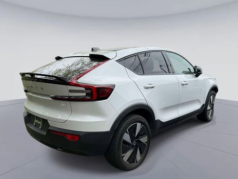 Used 2024 Volvo C40 P8 Recharge Plus w/ Climate Package AWD/4WD image 4