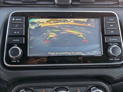 Used 2021 Nissan Versa S image 14