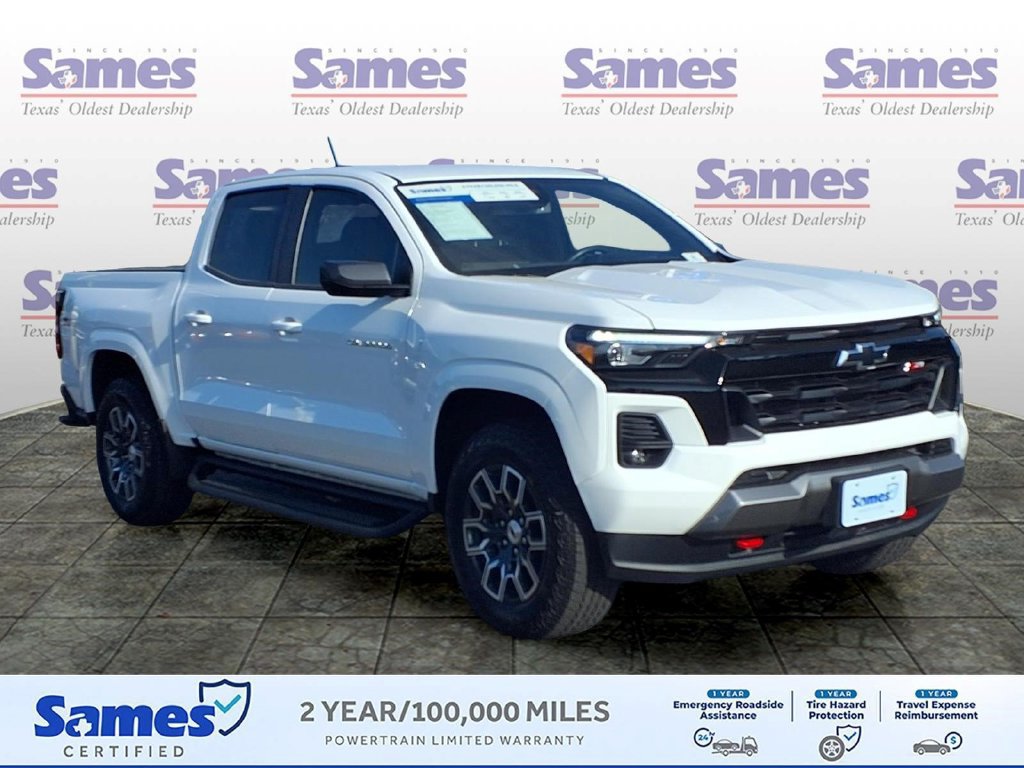 Used 2025 Chevrolet Colorado Z71 AWD/4WD image 1