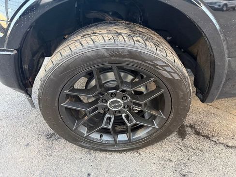 Used 2018 Ford F150 XLT w/ Equipment Group 302A Luxury image 12