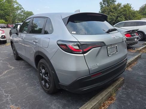 Used 2026 Honda HR-V LX image 9