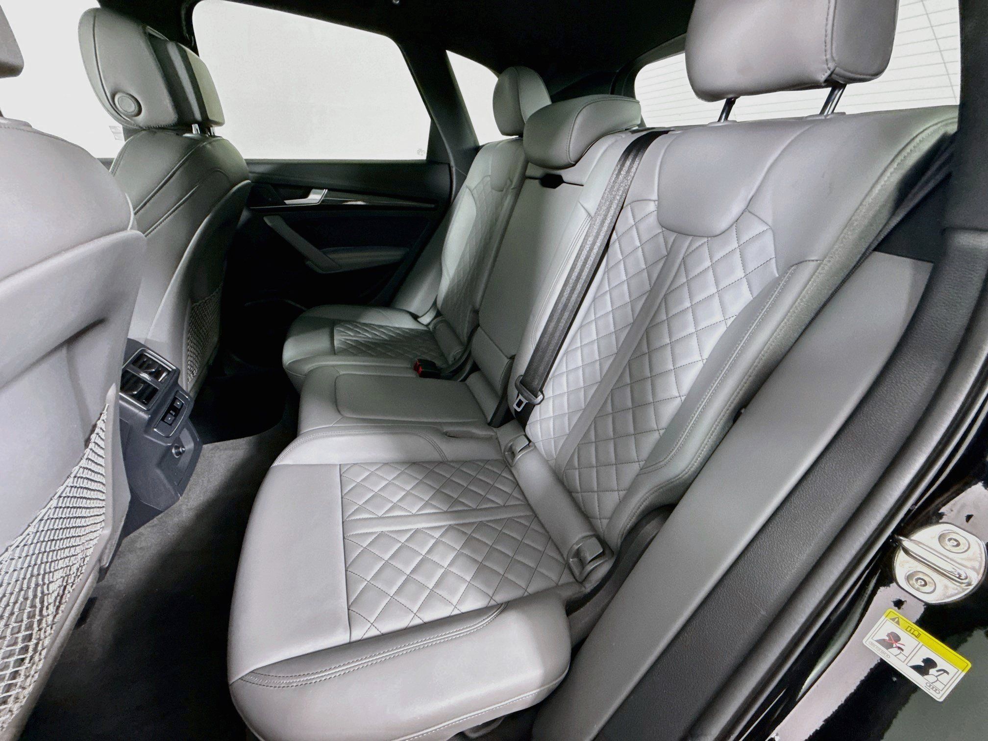 Used 2018 Audi SQ5 Premium Plus AWD/4WD image 24