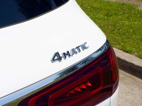 Used 2023 Mercedes-Benz GLS 450 4MATIC image 15