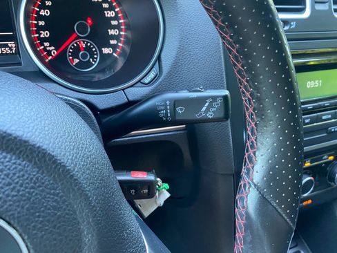 Used 2014 Volkswagen GTI Driver's Edition FWD image 24