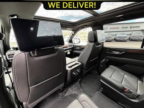New 2026 GMC Yukon Denali w/ Advanced Technology Package AWD/4WD image 15