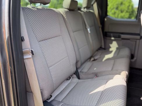 Used 2015 Ford F150 XLT AWD/4WD image 20