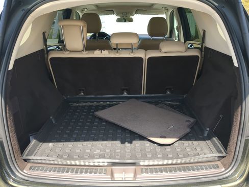 Used 2019 Mercedes-Benz GLE 400 4MATIC image 11