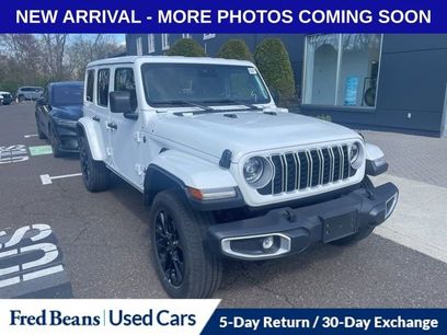 Used 2025 Jeep Wrangler Unlimited Sahara w/ Safety Group