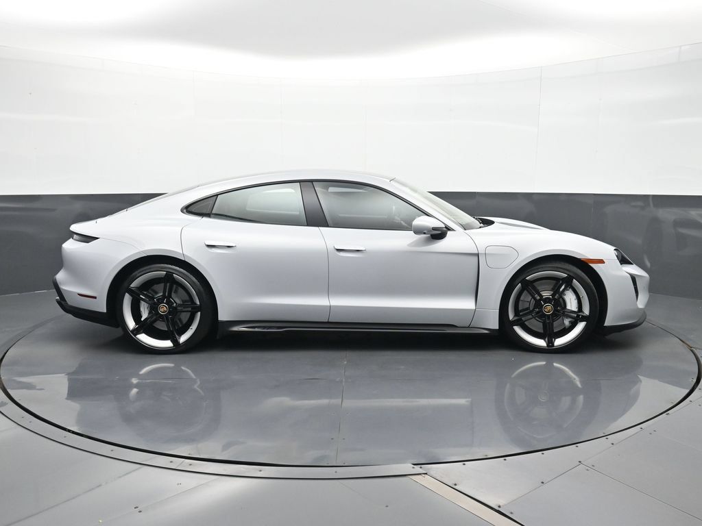 Certified 2024 Porsche Taycan GTS AWD/4WD image 23