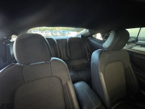 Used 2025 Ford Mustang Coupe RWD image 30