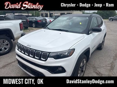 Used 2022 Jeep Compass Limited AWD/4WD image 1