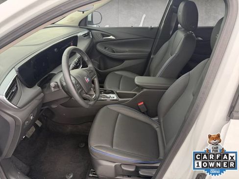 Used 2026 Buick Encore GX Sport Touring FWD image 19