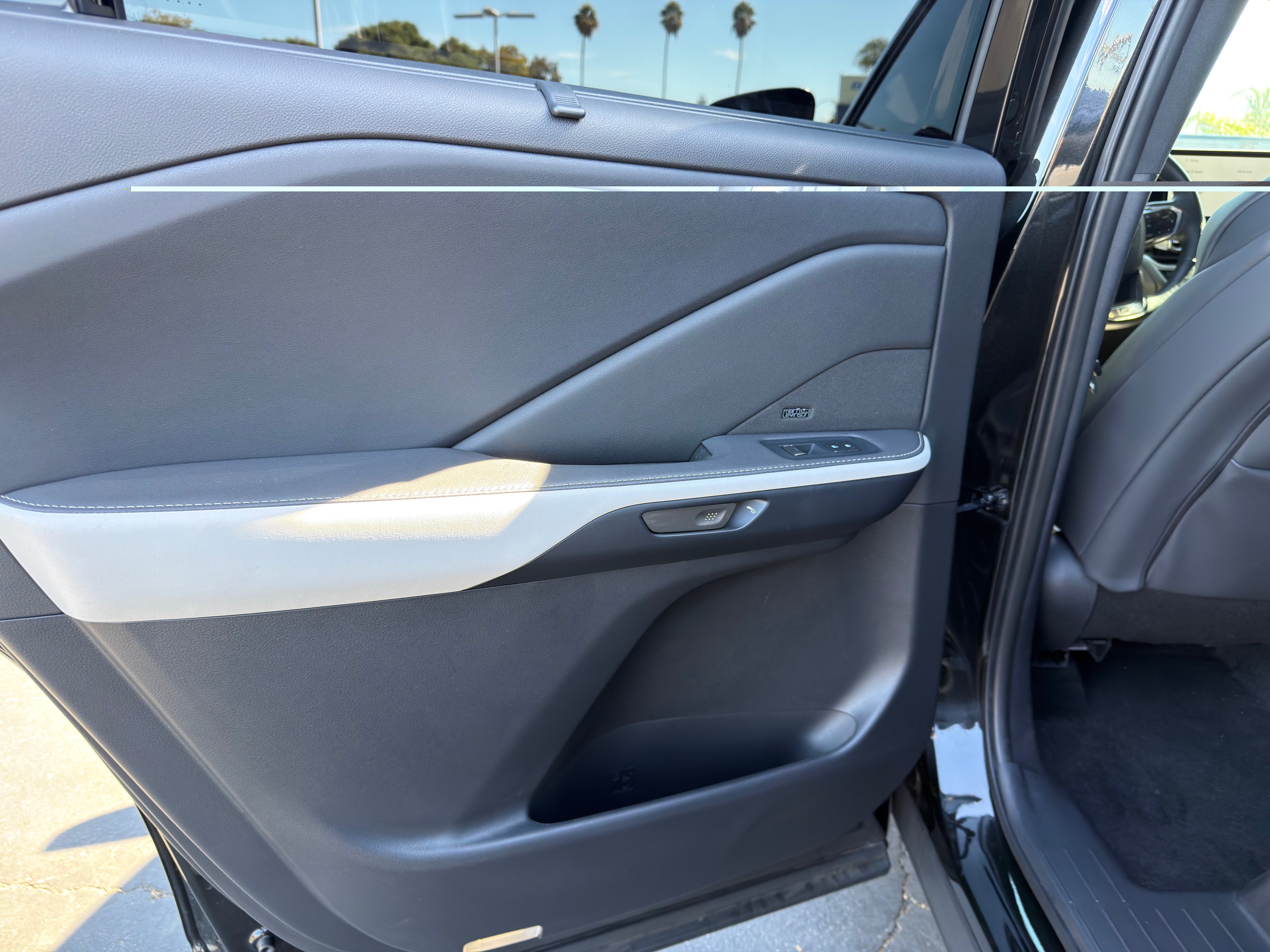 Used 2025 Lexus TX 500h AWD w/ Technology Package image 20