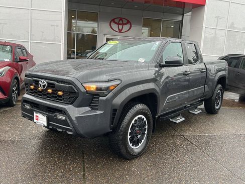 Certified 2024 Toyota Tacoma TRD Off-Road image 10