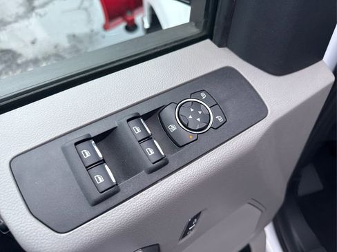 Used 2019 Ford F250 XLT w/ XLT Value Package image 29