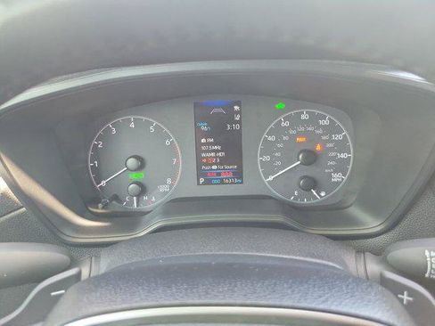 Used 2024 Toyota Corolla Cross AWD Hybrid image 22