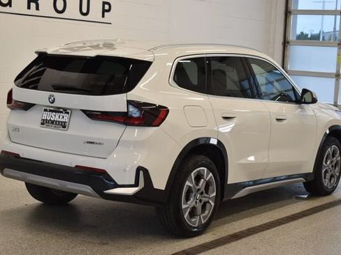 Used 2023 BMW X1 xDrive28i w/ Convenience Package AWD/4WD image 4