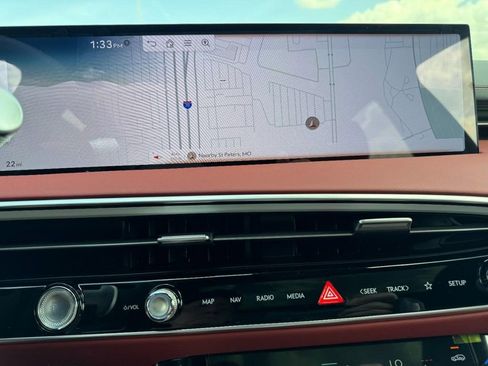 New 2026 Genesis GV70 2.5T Sport Prestige AWD/4WD image 15