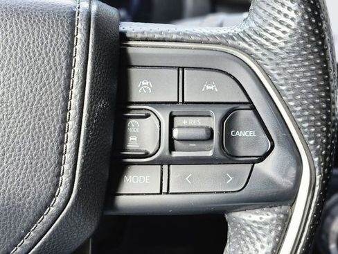 Used 2024 Toyota Tacoma TRD Off-Road image 18