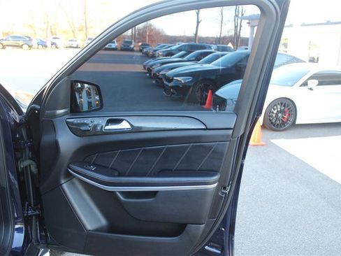 Used 2014 Mercedes-Benz GL 550 GL 550 image 13