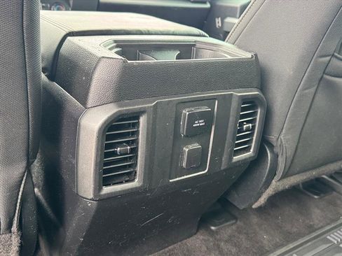 Used 2016 Ford F150 XLT w/ Equipment Group 302A Luxury image 11