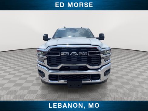 Used 2026 RAM 2500 Big Horn AWD/4WD image 3