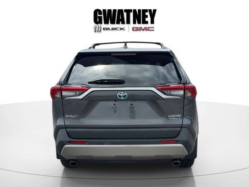 Used 2022 Toyota RAV4 Limited AWD/4WD image 5