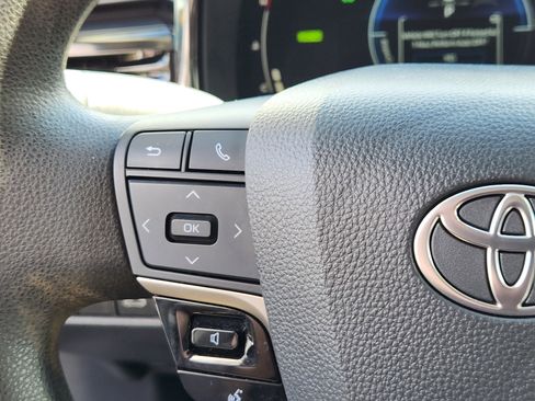 Certified 2025 Toyota Camry LE image 19