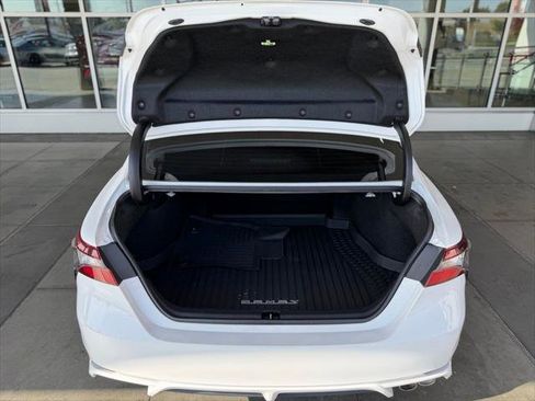 Certified 2023 Toyota Camry SE FWD image 15