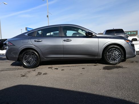 New 2026 Nissan Sentra SV image 5