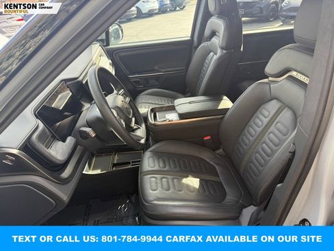 Used 2022 Rivian R1S Launch Edition image 30