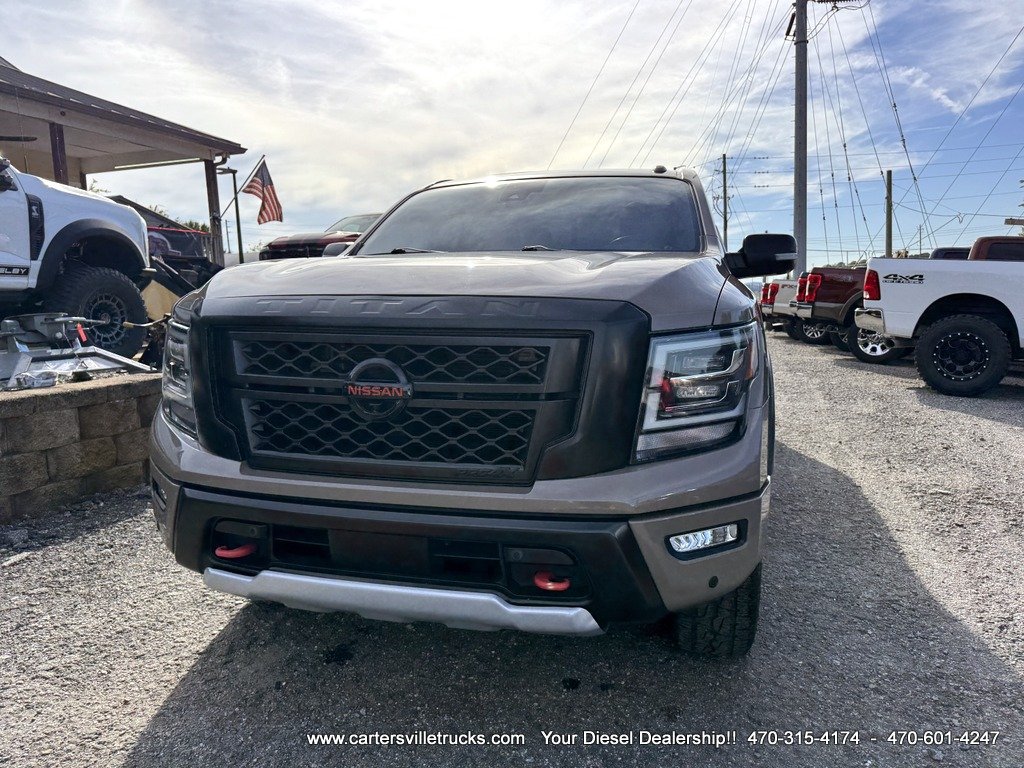 Used 2021 Nissan Titan PRO-4X w/ Pro-4x Convenience Package AWD/4WD image 4