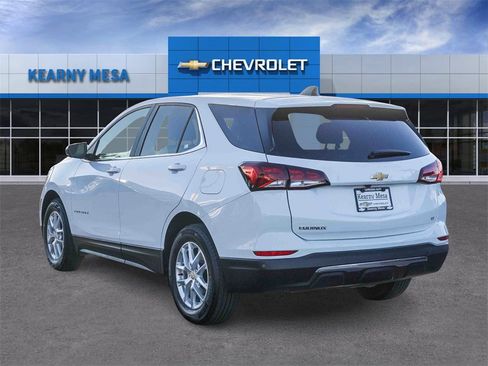 Used 2024 Chevrolet Equinox LT image 4