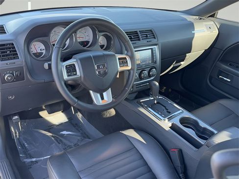 Used 2011 Dodge Challenger R/T w/ Sound Group II image 5