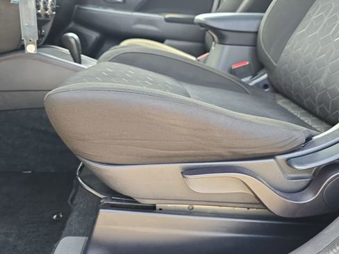 Used 2020 Mitsubishi Outlander Sport ES FWD image 29