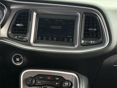 Used 2020 Dodge Challenger SXT w/ Blacktop Package image 15