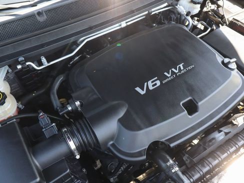 Used 2020 Chevrolet Colorado ZR2 AWD/4WD image 13
